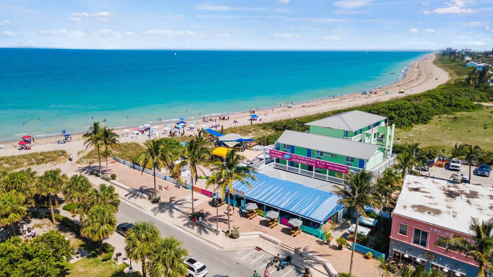 Partial Ocean View Hotel Room- King Bed #1 Fort Pierce Bagian luar foto