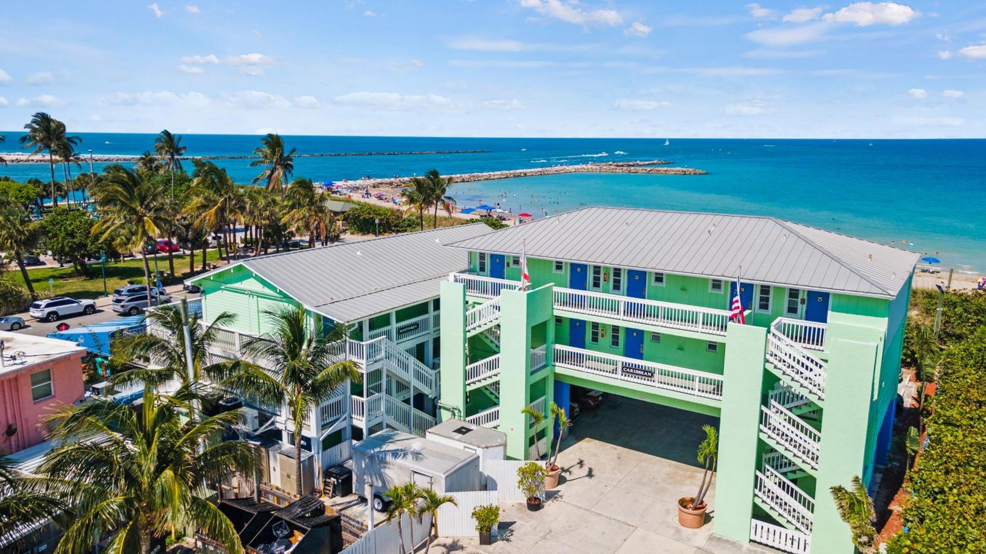 Partial Ocean View Hotel Room- King Bed #1 Fort Pierce Bagian luar foto